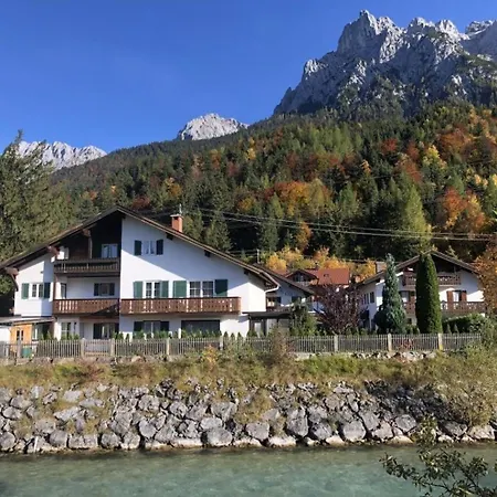 Melli -102- * Mittenwald